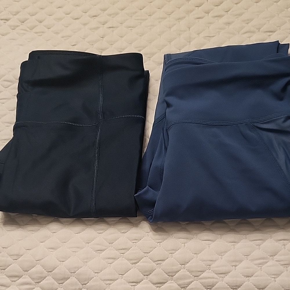 Sweaty Betty Set 2 Leggings Never Worn.  Dark Teal And BLUE